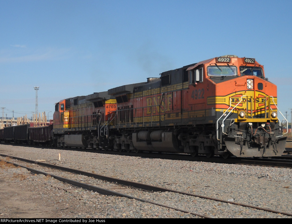 BNSF 4922 West